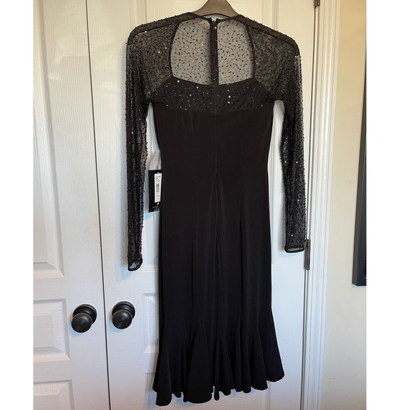 Boutique Cocktail Dress - Picture 2 of 4